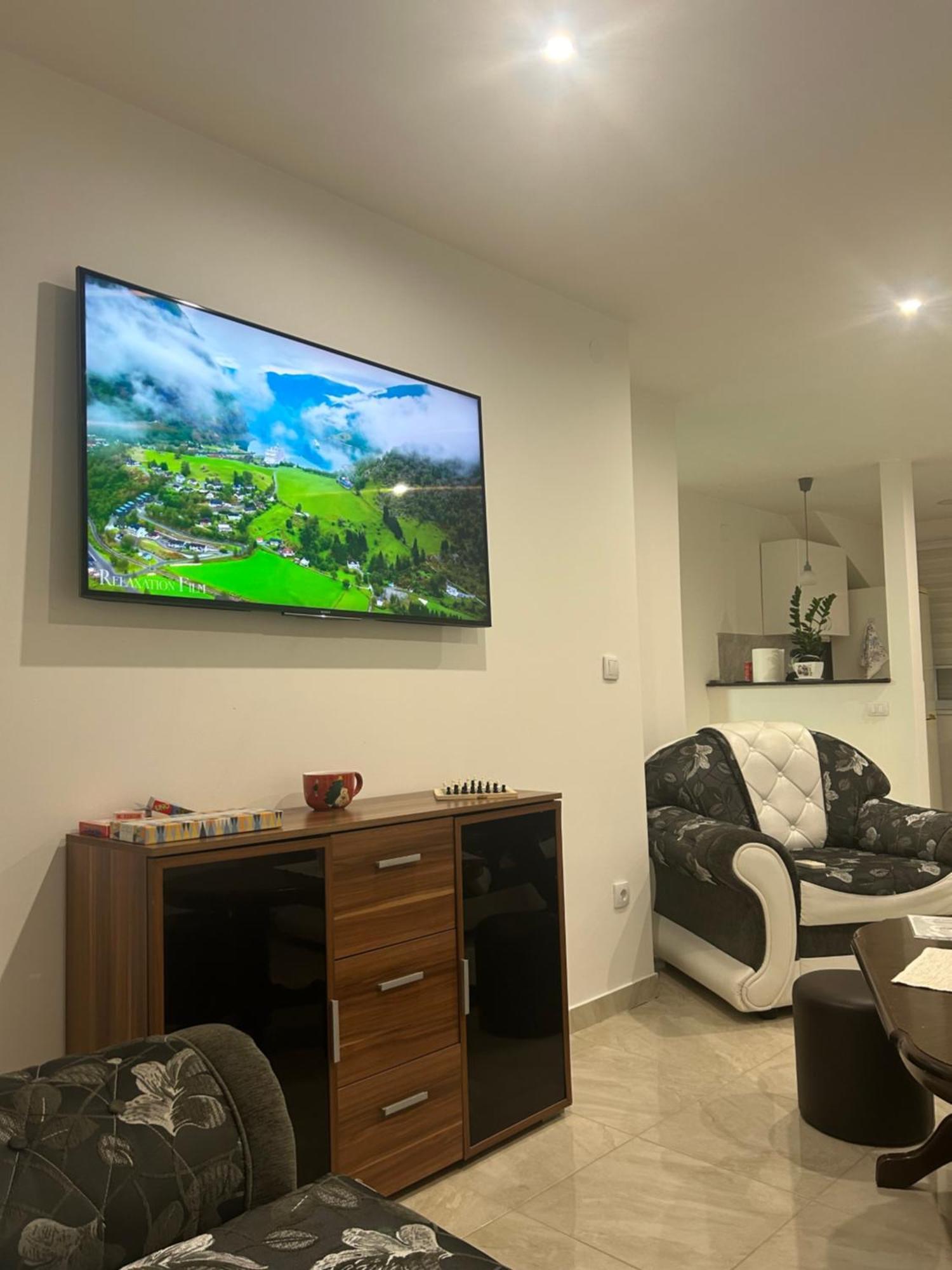 Apartman Diamond Lux Surčin エクステリア 写真
