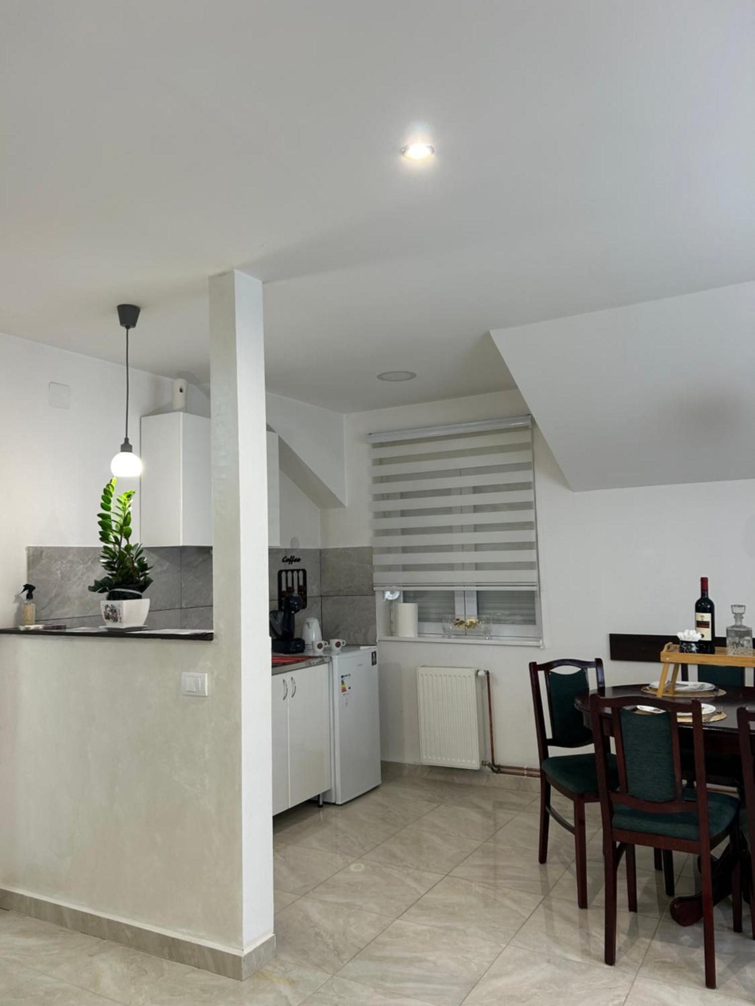 Apartman Diamond Lux Surčin エクステリア 写真