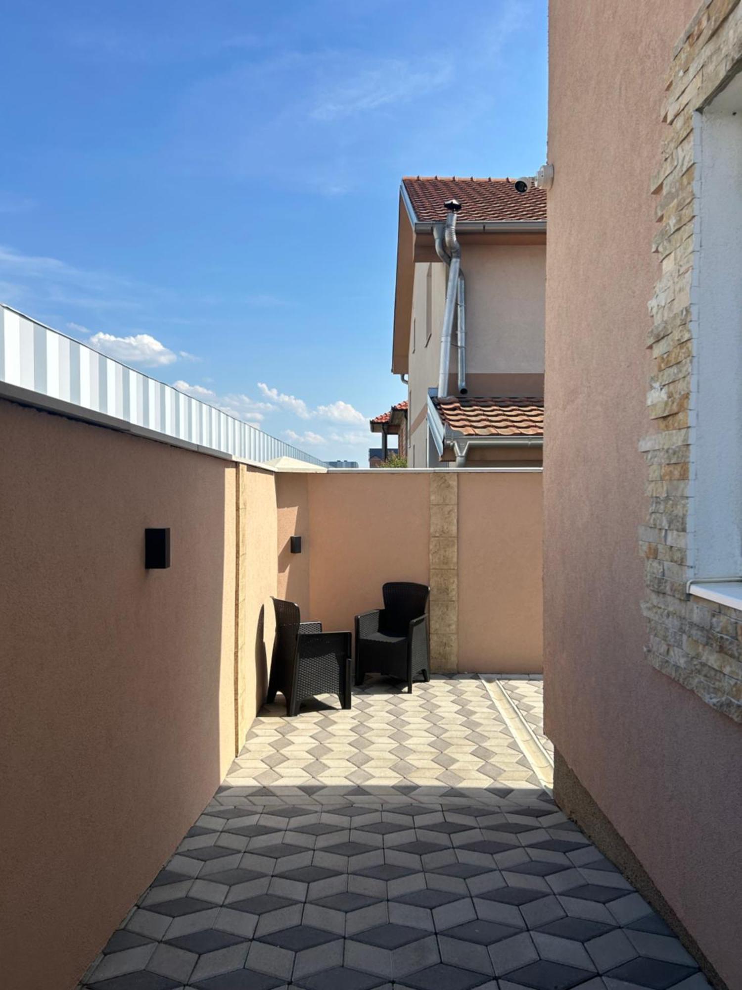 Apartman Diamond Lux Surčin エクステリア 写真